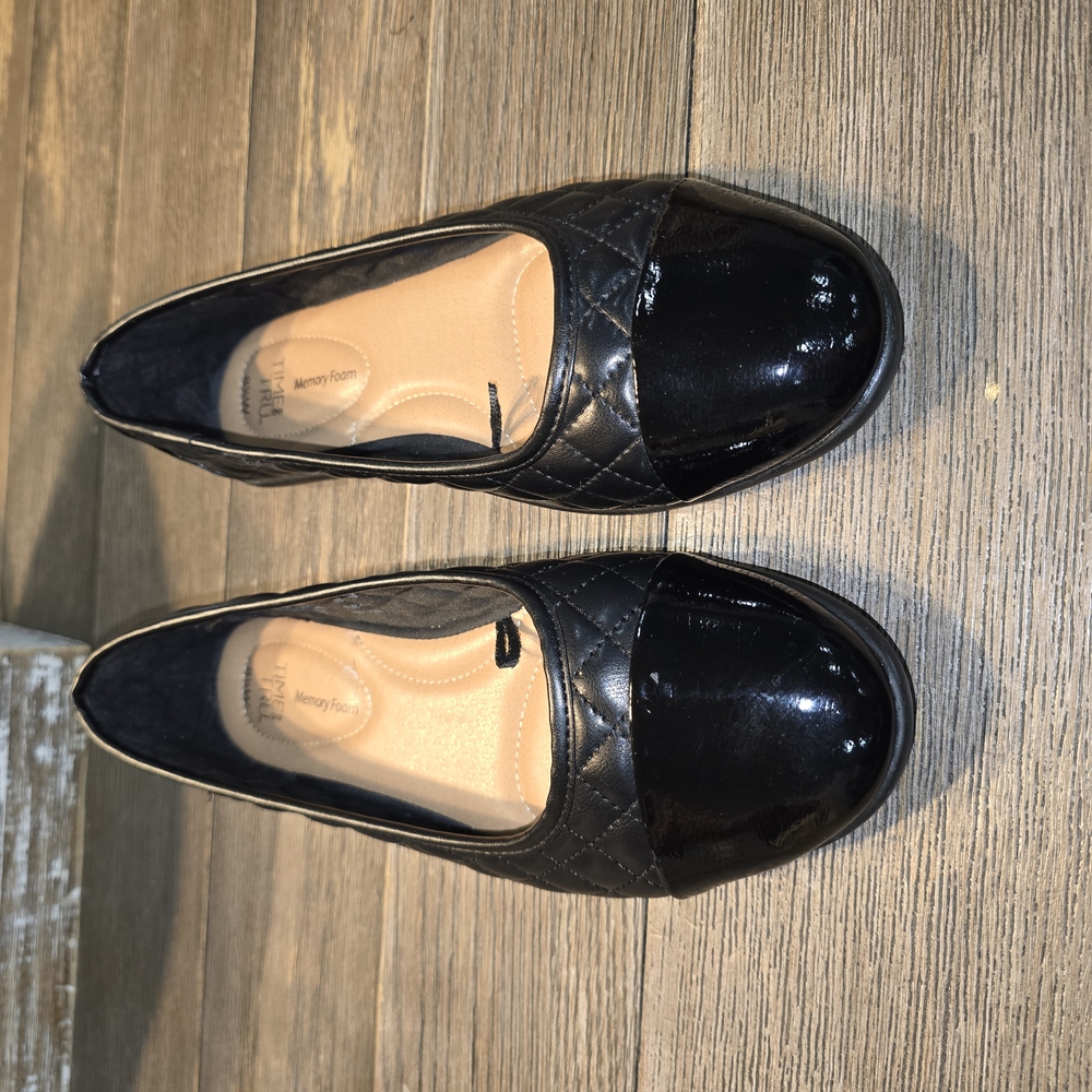 Time And Tru Black Quilted Flats
